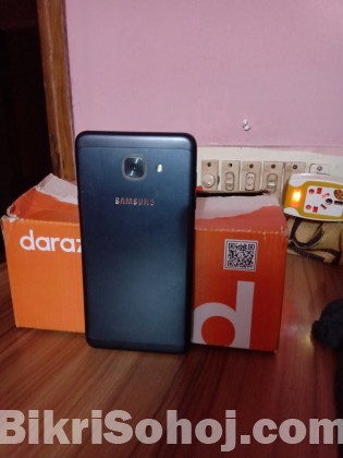 Samsung J7 Max